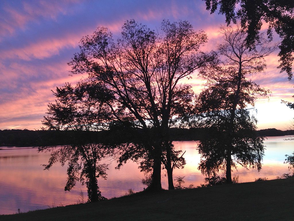 THE sky in all its splendor caught the eye of Bev Thompson as she passed by Lake Quannapowitt on Monday, Sept. 8. 
