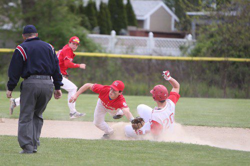 PAUL McGUNIGLE, a senior, had a hit in Wakefield’s 5-1 triumph over Beverly. The Warriors also beat Watertown on Friday as they are now 17-2 overall on the season. (Donna Larsson File Photo)