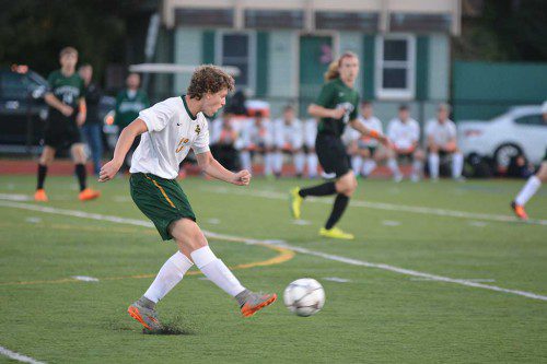 HORNET SOPHOMORE Kevin Wall moves the ball upfield against the opposition. (Bob Turosz Photo)