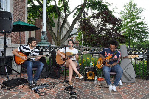MARO AND HER BAND performed last night at the Beebe Library during the Plaza Jazz summer series. (Miriam Morales Photo)