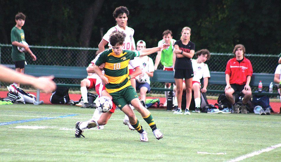 Boys’ soccer rolls to 3-2-1 record