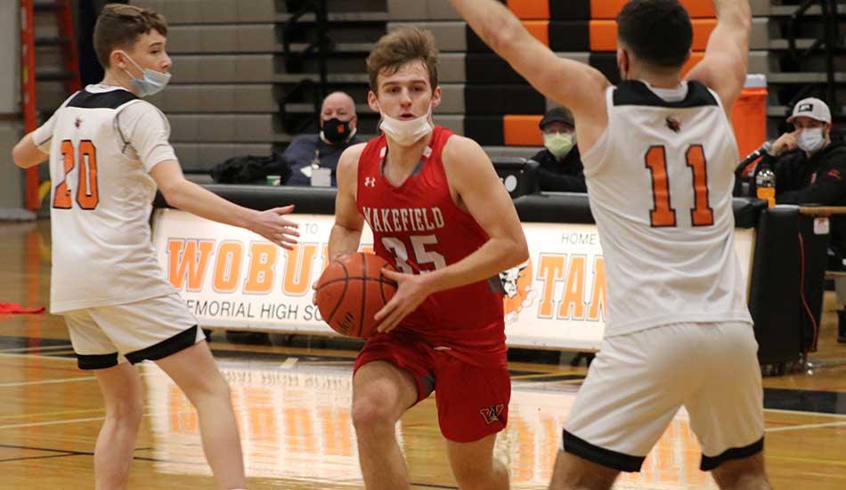 Watertown’s big 4th quarter leads to win  over Warrior boys’ hoop team