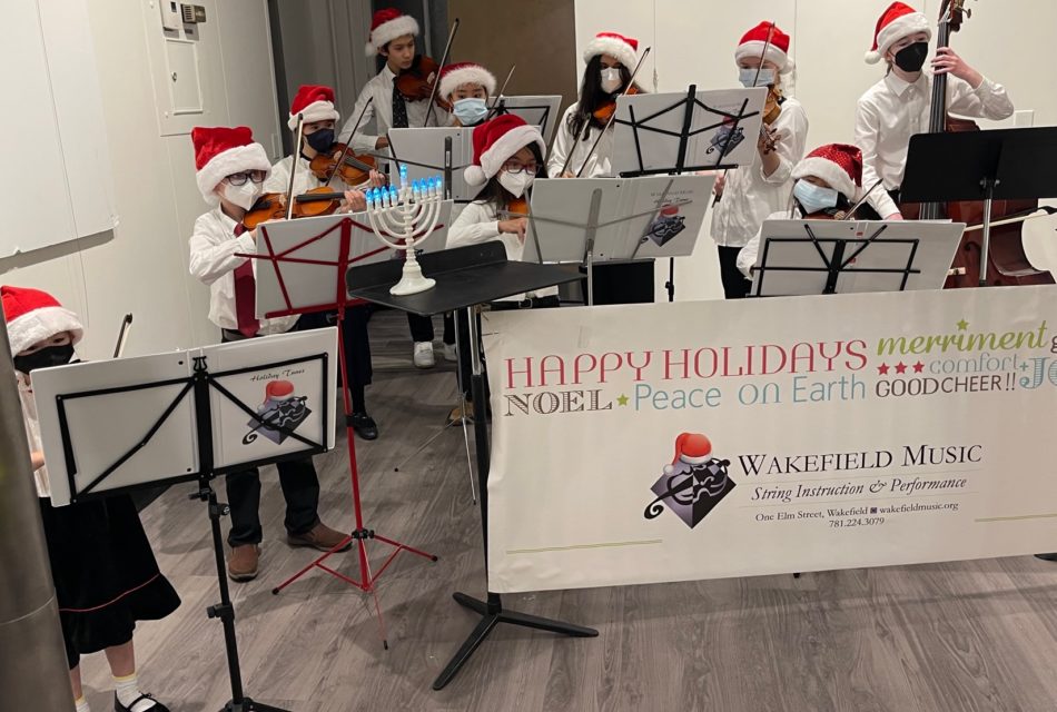 Music, young performers and the Holiday Stroll
