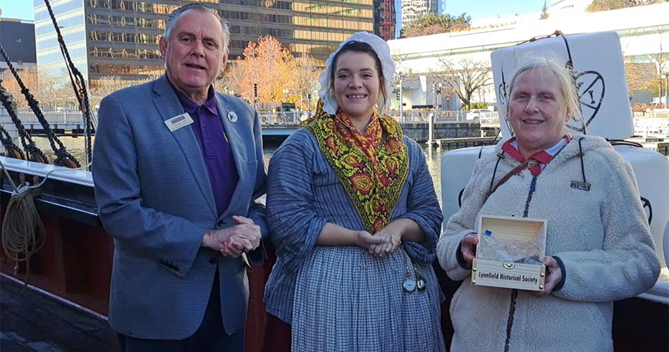 Historical Society delivers tea to the Tea Party Ships