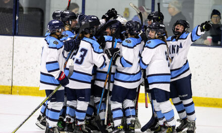 Co-op girls’ hockey team clinches league title with 5-0 win over Marblehead