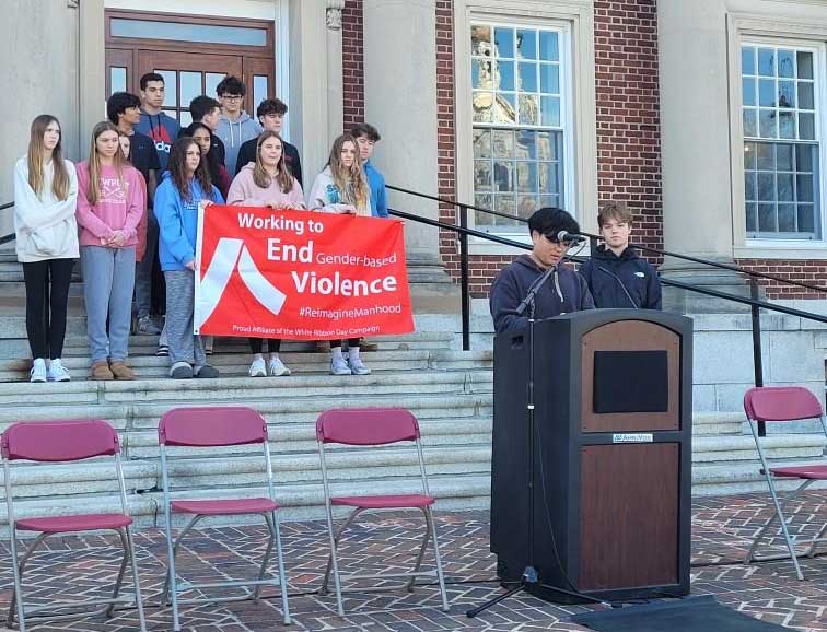 Many people pledge to stop the violence