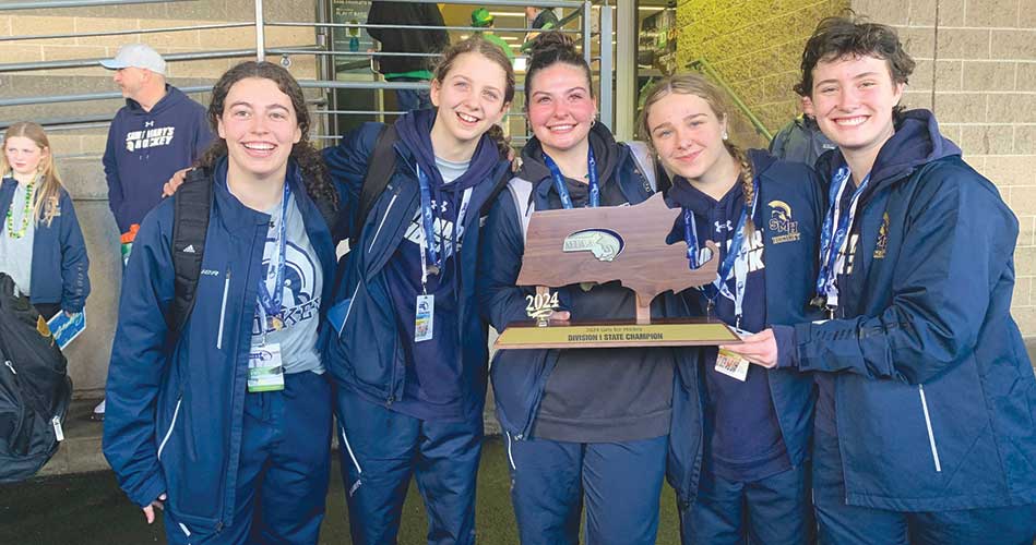 Melrose St. Mary hockey players are State Champs