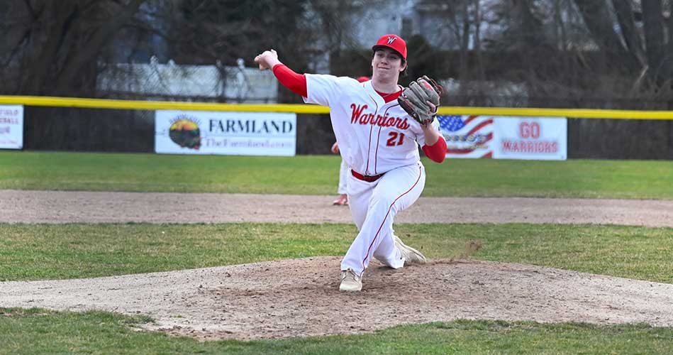 Warriors explode for 14 runs in mercy rule victory over Melrose