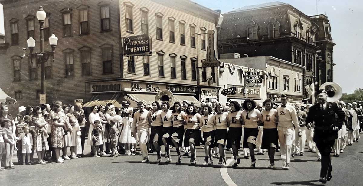 Wayback Wednesday: The 1940 July 4th parade in Wakefield