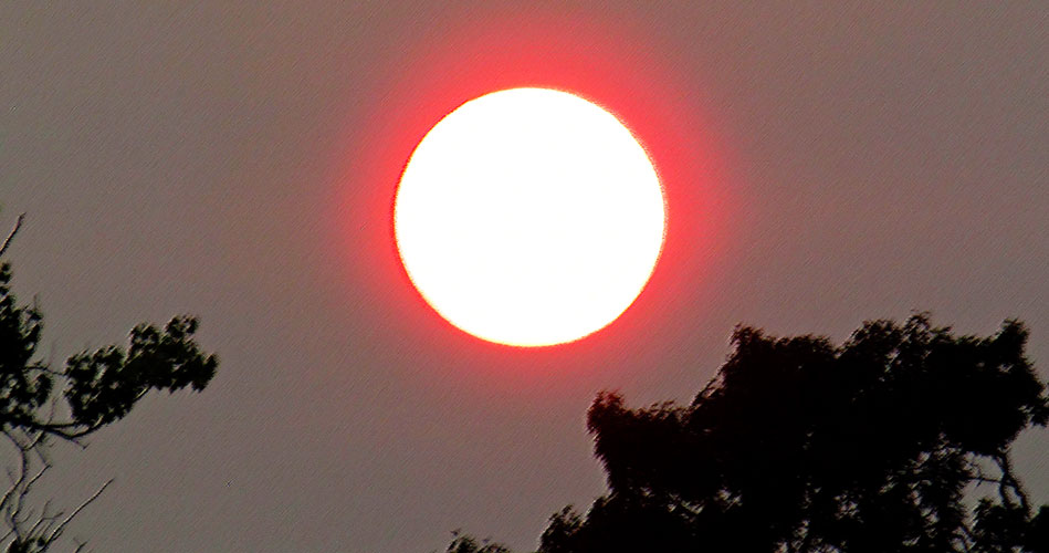 Red sun at night