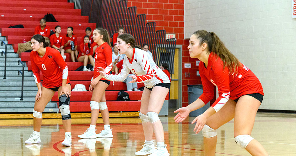 Easy does it for Melrose girls’ volleyball