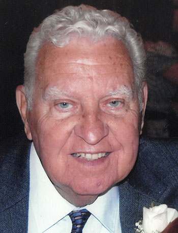 Carl Saunders, 96