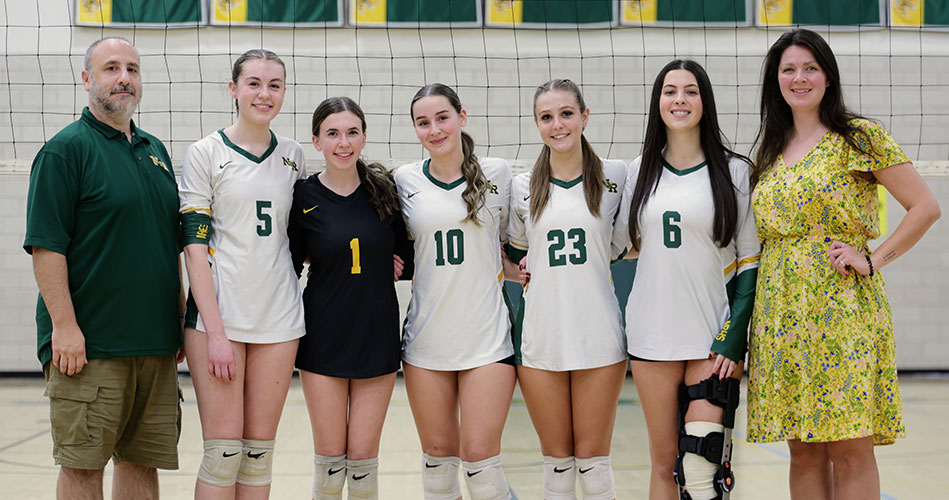 UPDATE: Hornet volleyball celebrates seniors winning on Dig Pink night, defeats Triton after press time