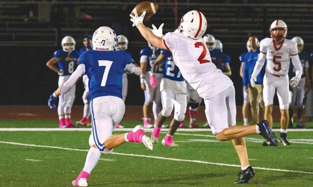 Bedford tops Melrose football in pre-Thanksgiving finale