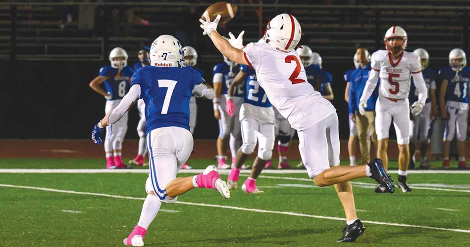 Bedford tops Melrose football in pre-Thanksgiving finale