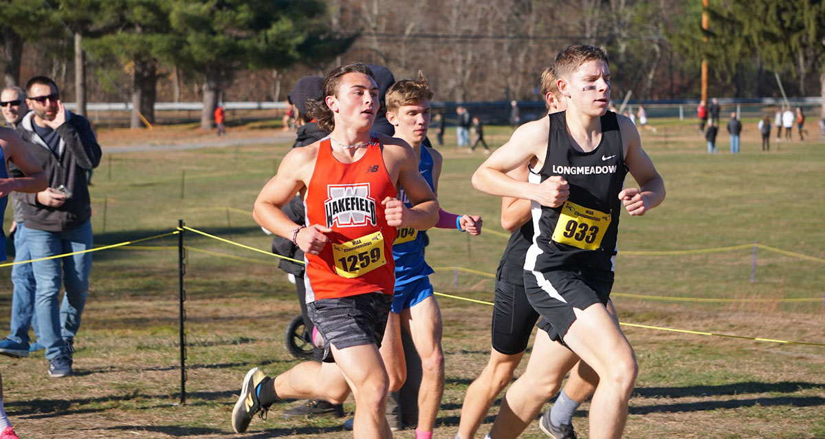 Wakefield boys’ XC takes 2nd in Div. 2B State Championship Meet