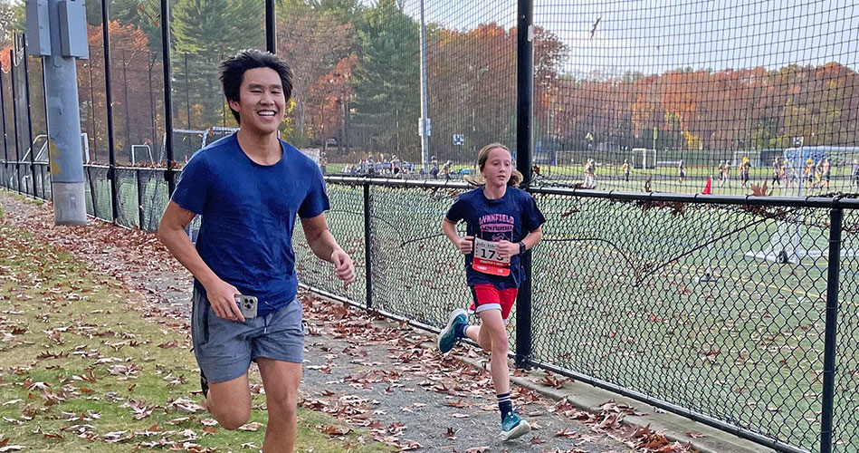 Lynnfield Middle School runners complete 3K race at LHS 