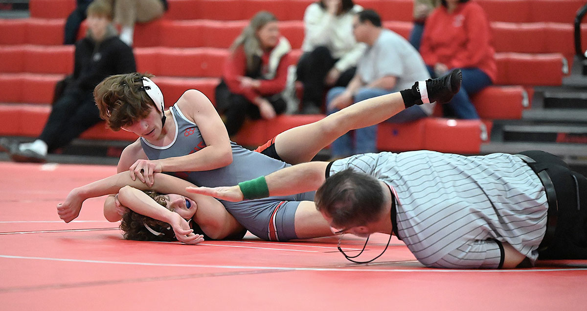 Warrior wrestlers beat Watertown to stay undefeated in dual meets